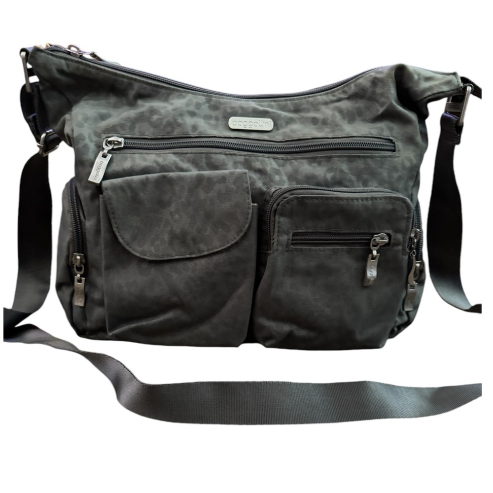 Baggallini washable nylon crossbody in gray with leopard print & yellow interior